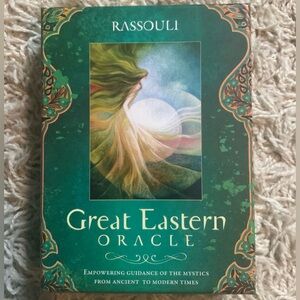 Great Eastern Oracle Deck - Green and Gold